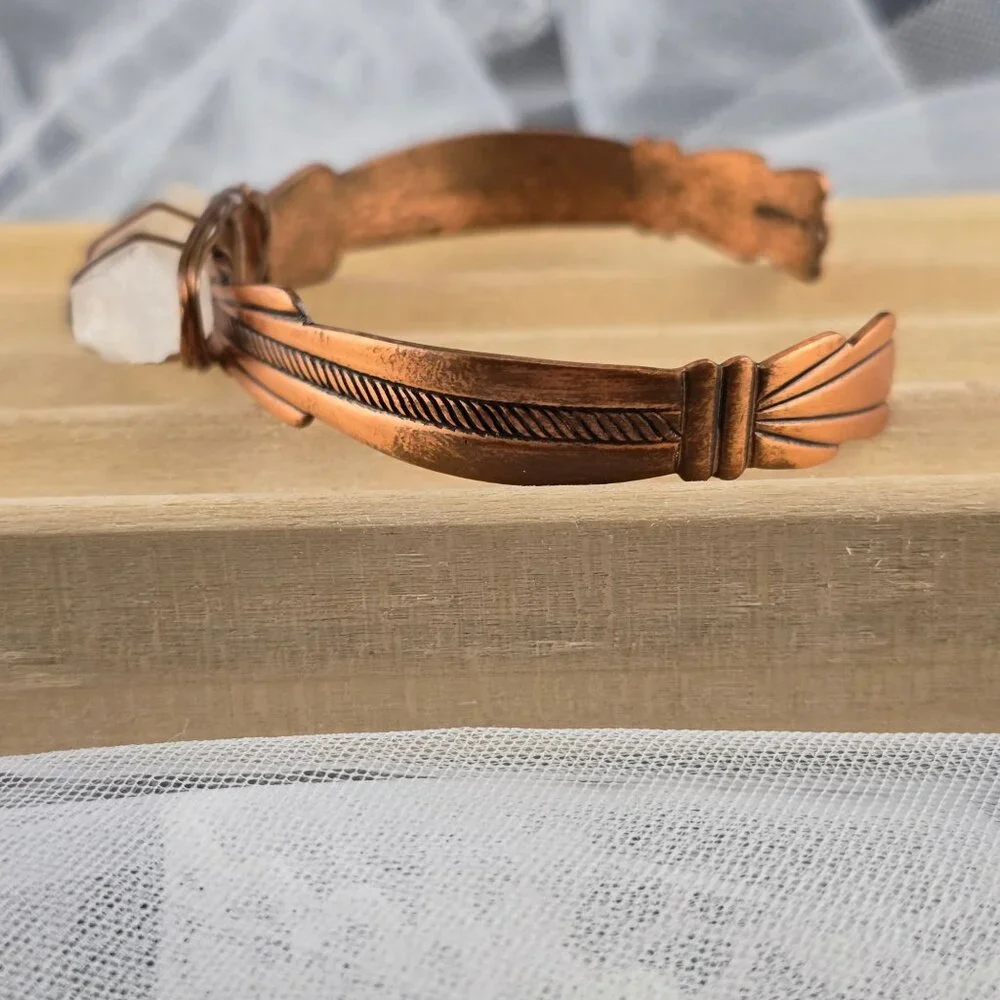 Wheeler Co Copper Cuff Bracelet Added Quartz Crystal Centerpiece Adjustable Fit - Picture 5 of 9
